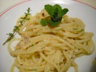 SPAGHETTI ALL'UOVO DI SGOMBRO